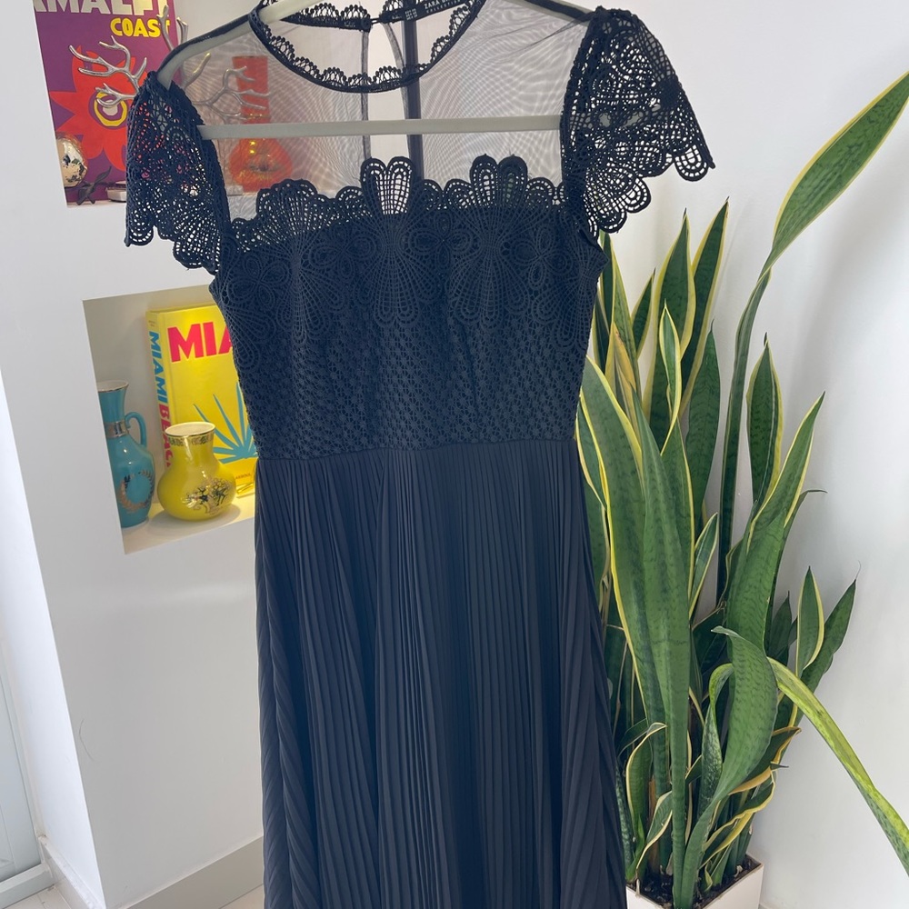 Black dress